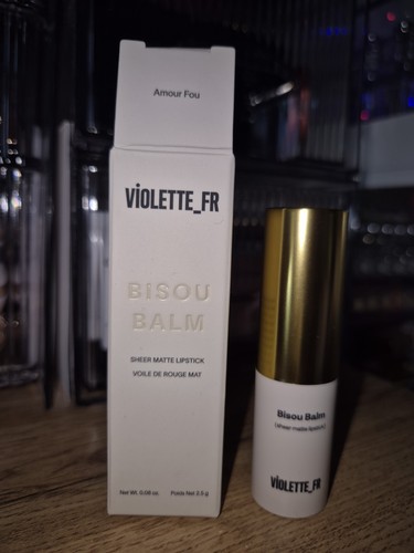 Violette balsamo bisou in - violette_fr,